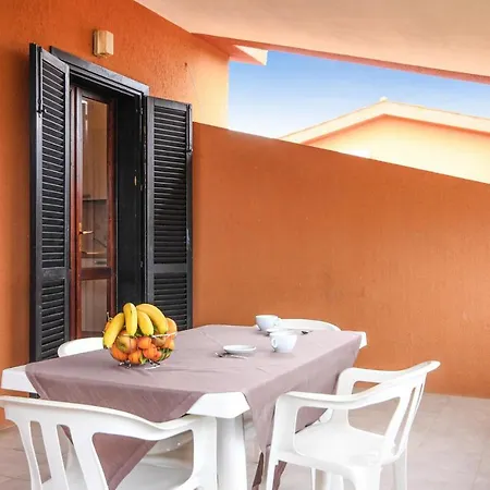 1 Bedroom Amazing In Costa Rei -ca- דירה