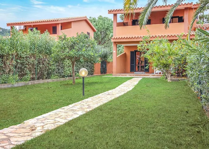 1 Bedroom Amazing In -ca- Apartament Costa Rei